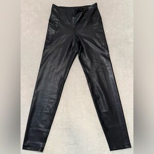 Old Navy Active Powersoft High Rise Leggings Sz M Black Go Dry Athletic Yoga Gym